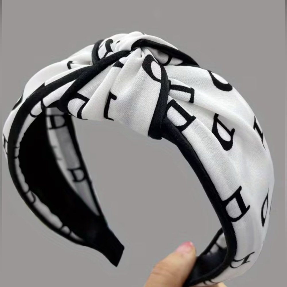 Fashion Accessory- Stylish Black and White Headband